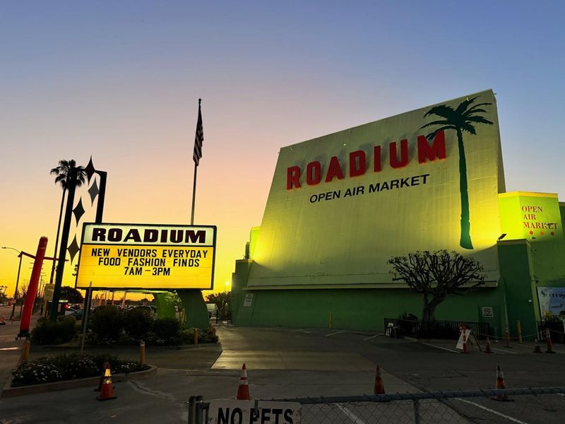 Where the Bargain Hunt Begins in Torrance Where the Bargain Hunt Begins in Torrance