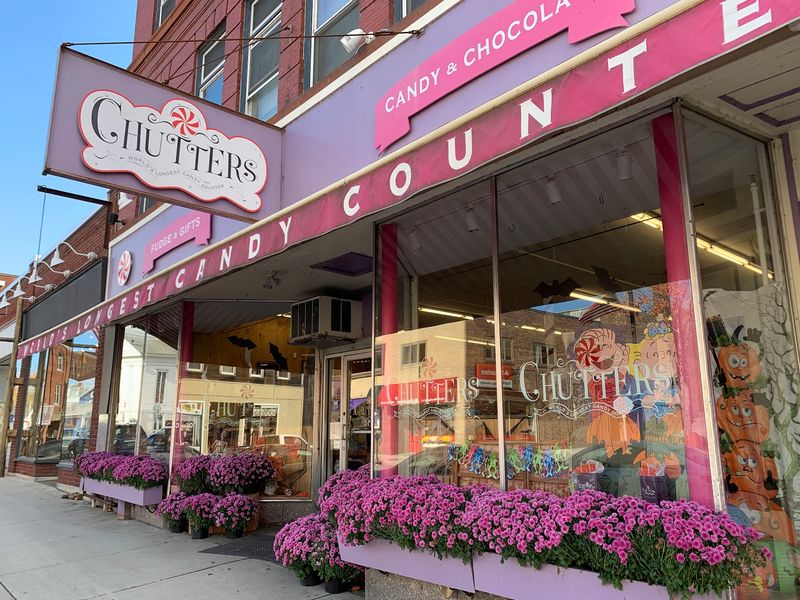 Where the Record-Breaking Sweetness Lives: Chutters on Main Street
