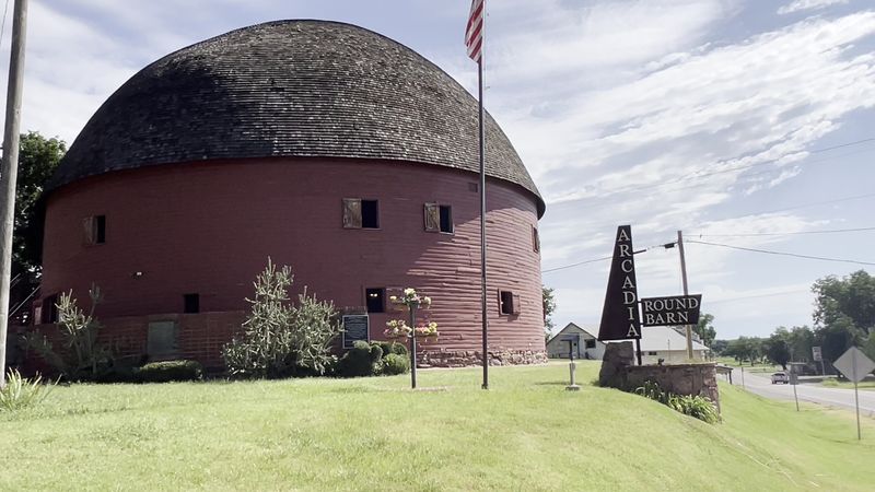 Where the Round Barn Stands on Route 66 Where the Round Barn Stands on Route 66