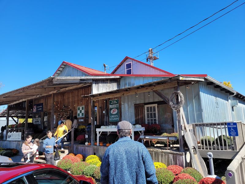 Where to Find This Small-Town Market Where to Find This Small-Town Market