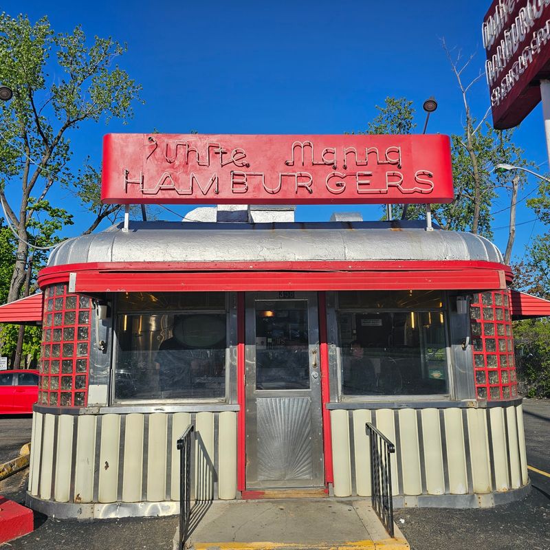 White Manna, Hackensack, New Jersey White Manna, Hackensack, New Jersey