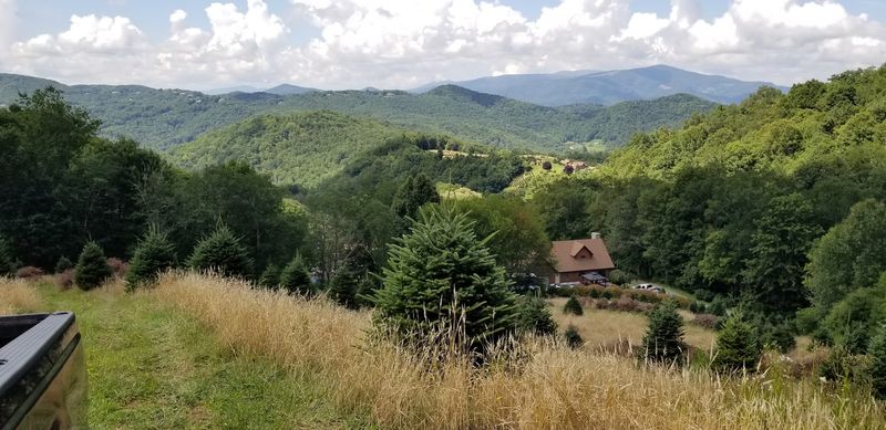 Who Belongs on This Cool Mountain Getaway Who Belongs on This Cool Mountain Getaway