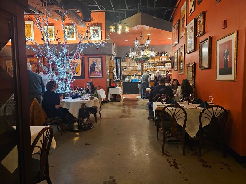 Why Bacquet's Keeps Drawing People Back