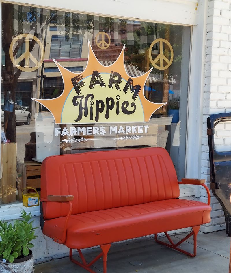 Why Farm Hippie Earns Its Near-Perfect Rating Why Farm Hippie Earns Its Near-Perfect Rating