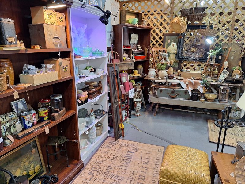 Why Galena Antique Mall Earns a Stop on Any Illinois Road Trip Why Galena Antique Mall Earns a Stop on Any Illinois Road Trip