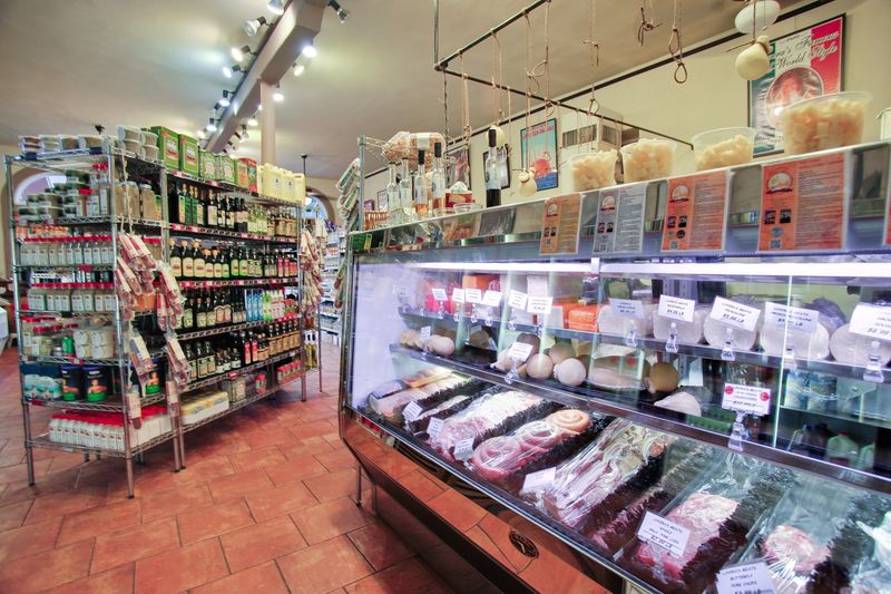 Why Lovera's Earns a Spot on Any Oklahoma Road Trip Why Lovera's Earns a Spot on Any Oklahoma Road Trip