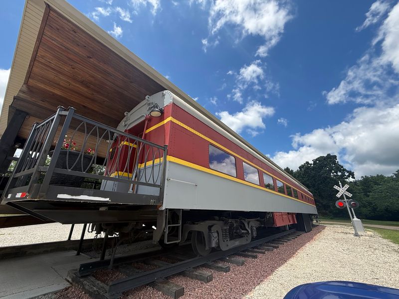 Why This Dining Car Deserves a Spot on Your Travel List Why This Dining Car Deserves a Spot on Your Travel List