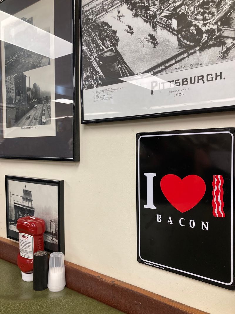Why This Little Eatery Has Lasted More Than Three Decades