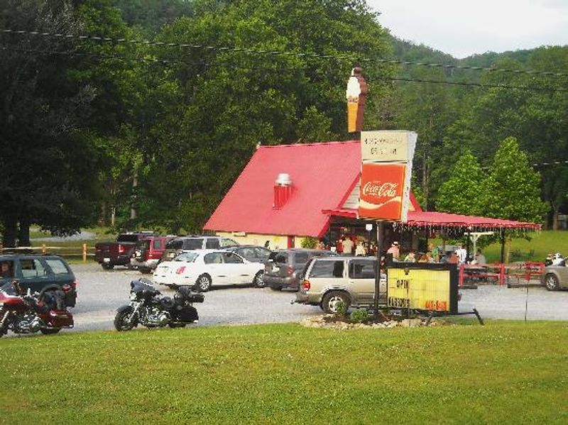 Why This Little Stand Is Worth The Drive Why This Little Stand Is Worth The Drive