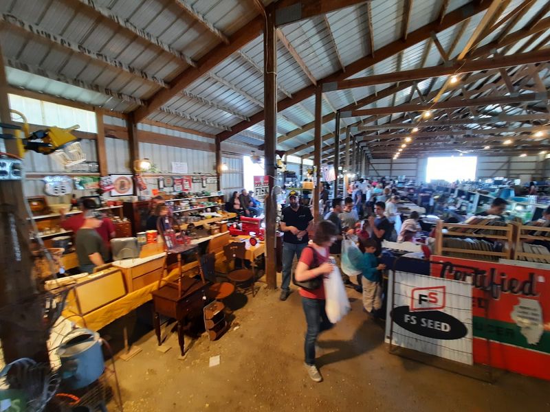 Why This Market Has Earned Its Loyal Following Why This Market Has Earned Its Loyal Following
