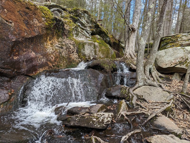 Why This Rocky Escape Stays Worth It Why This Rocky Escape Stays Worth It