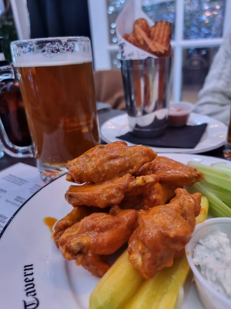 Wings That Live Up to the Hype Wings That Live Up to the Hype