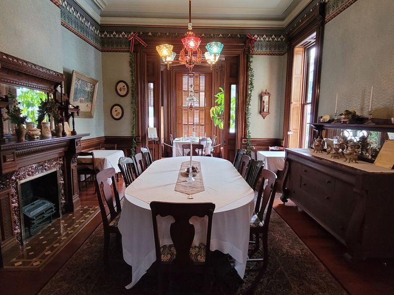 Woodwork, Fireplaces, and Interior Details That Steal the Show Woodwork, Fireplaces, and Interior Details That Steal the Show