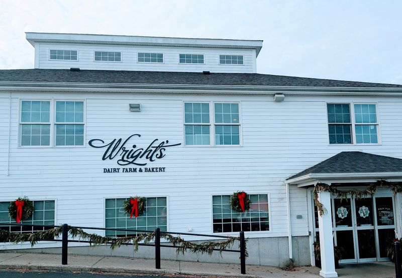 Wright's Dairy Farm & Bakery, North Smithfield, Rhode Island