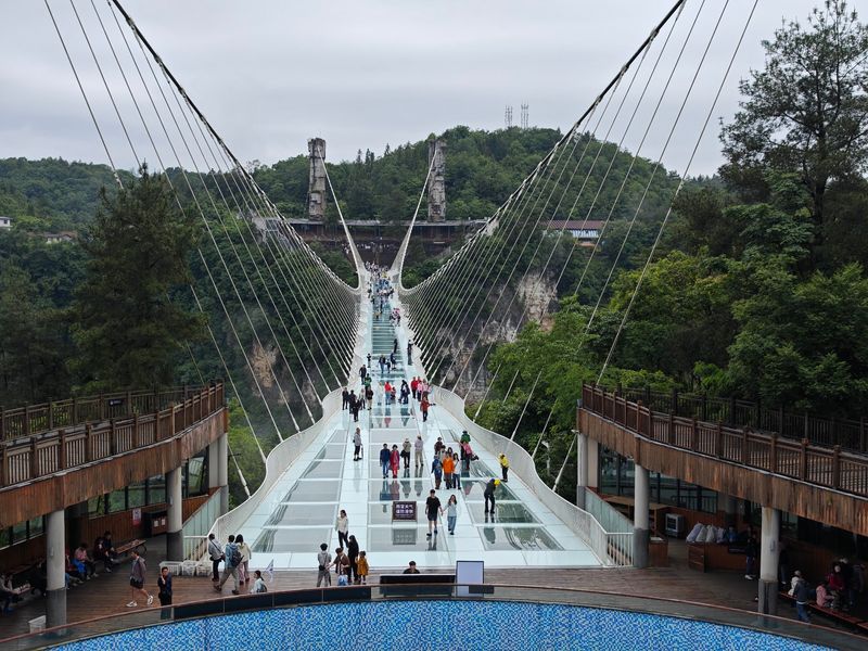 Zhangjiajie Grand Canyon Glass Bridge - China Zhangjiajie Grand Canyon Glass Bridge - China