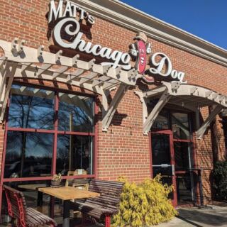 Homesick Chicagoans Near Charlotte Say This North Carolina Spot Serves the Only Real Chicago Dog in the South
