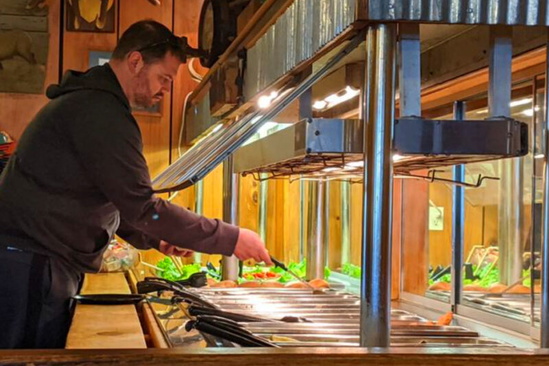 This Arkansas Cajun Restaurant Serves Crawfish 6 Ways and a Bayou Platter Loaded With Seafood