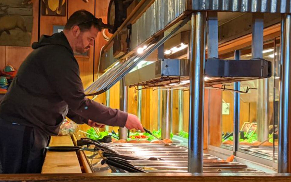 This Arkansas Cajun Restaurant Serves Crawfish 6 Ways and a Bayou Platter Loaded With Seafood