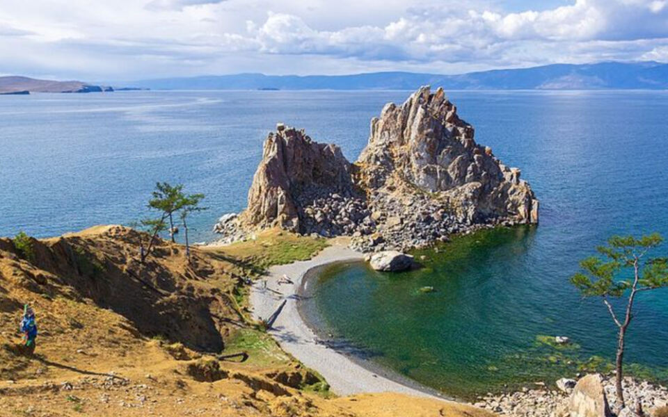 15 Countries With Surprising Geographic Features