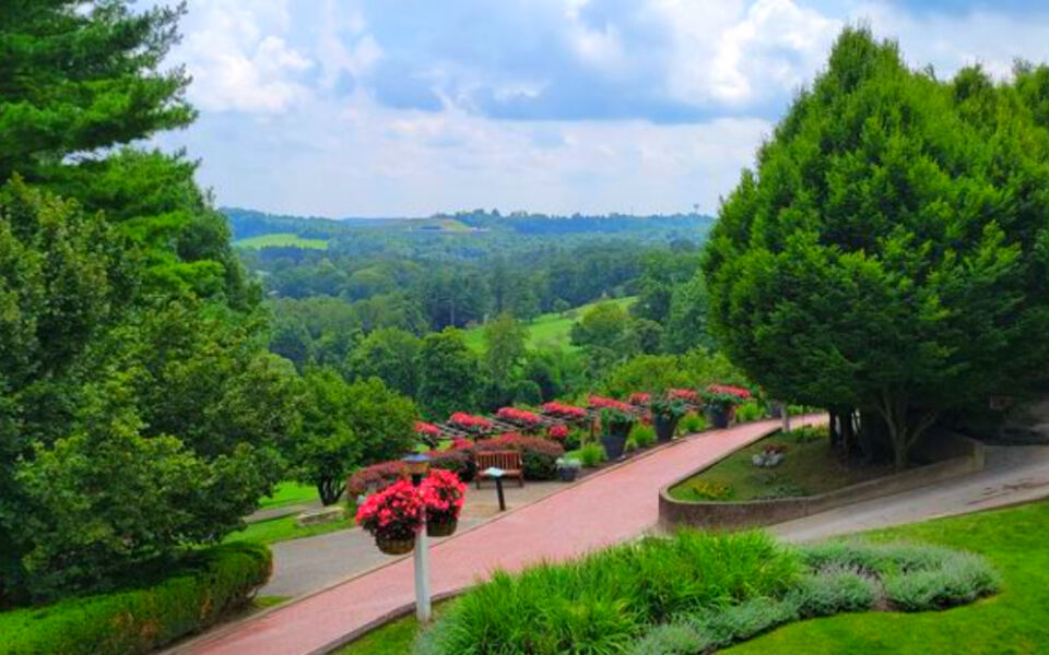 These Elegant Gardens in Wheeling, West Virginia, Add a Burst of Color to One of the State’s Most Famous Resorts