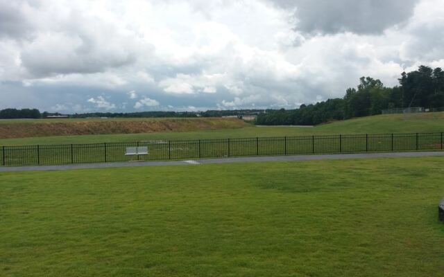This South Carolina Airport Cafe Puts You Right Off The Runway, Close Enough To Hear The Tower Chatter
