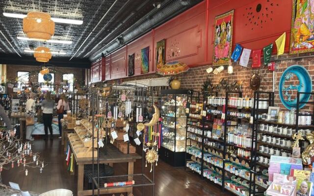 This Hidden New Jersey Crystal Haven Turns A Small-Town Stop Into A Quiet Reset