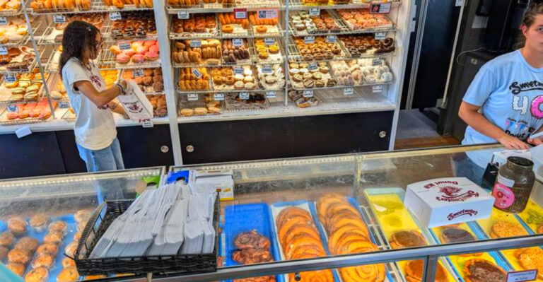 This Michigan Donut Shop Has Lines Before Sunrise – and the Apple Fritters Are Worth It