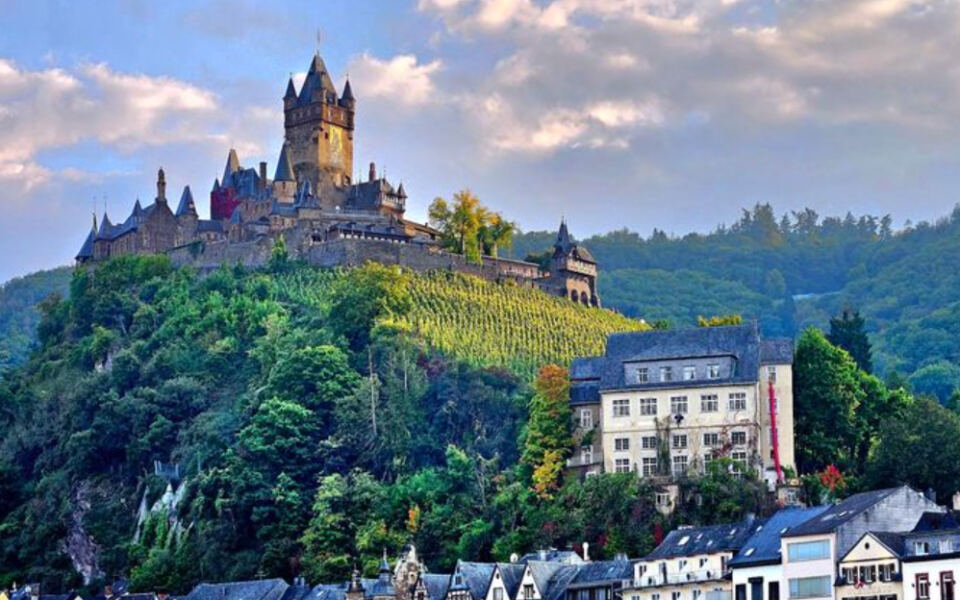15 German Towns With Spectacular Hilltop Fortifications