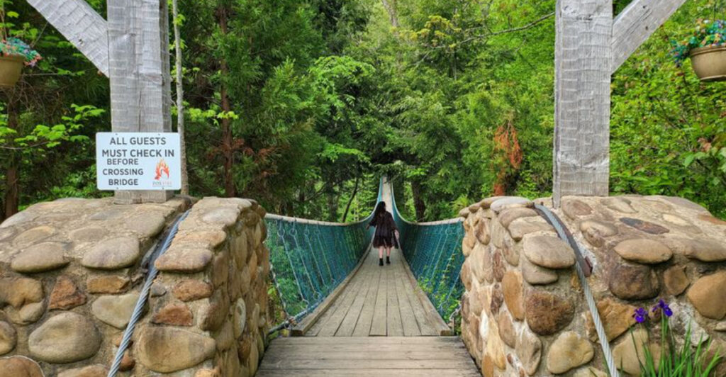 America’s Longest Swinging Bridge Is in Tennessee and It Dangles 500 Feet Above the Valley