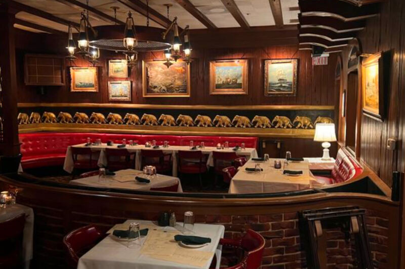 This Huntington Restaurant Hides Prime Steaks and Fresh Seafood Inside a 120-Year-Old Hotel