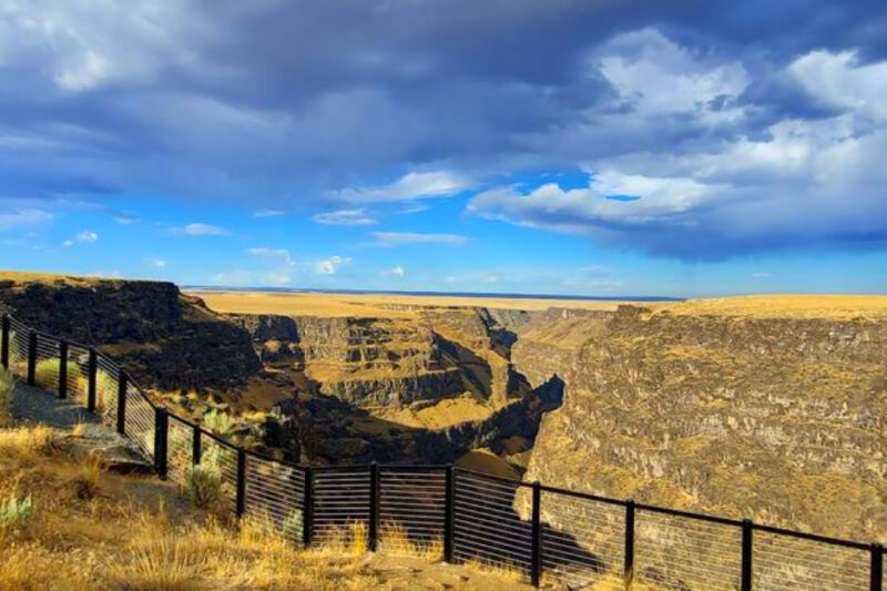 13 Idaho Scenic Overlooks You Can Reach by Car