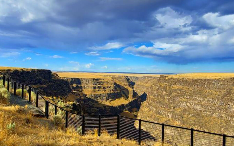 13 Idaho Scenic Overlooks You Can Reach by Car