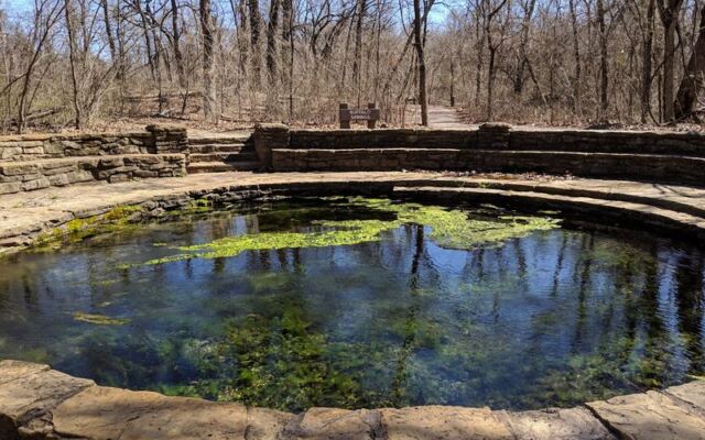 This Oklahoma Trail Leads to a Bubbling Natural Spring You Can Sit Beside and Cool Off In