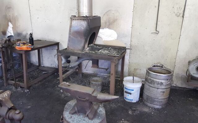 This New Jersey Craft School Lets You Spend A Weekend Blowing Glass And Shaping Clay By Hand