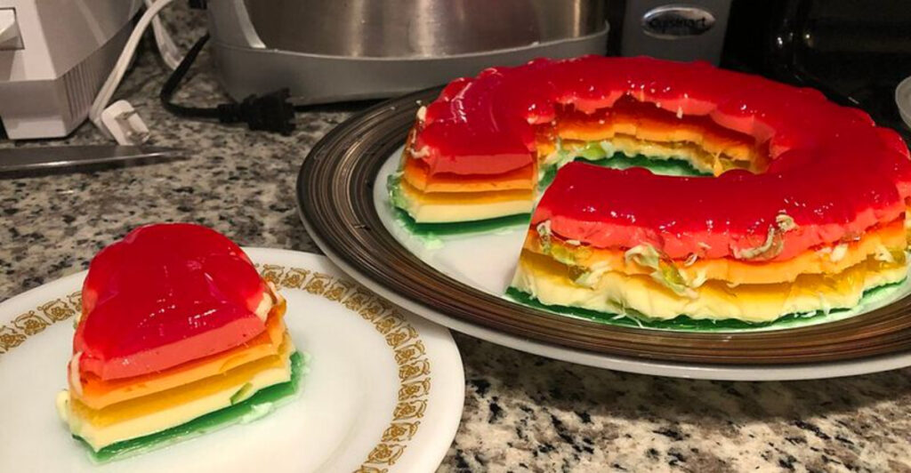 20 Classic ’80s Desserts That Still Know How to Steal the Show