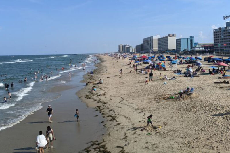 This Virginia Beach Town Has A 3-Mile Boardwalk Along The Atlantic