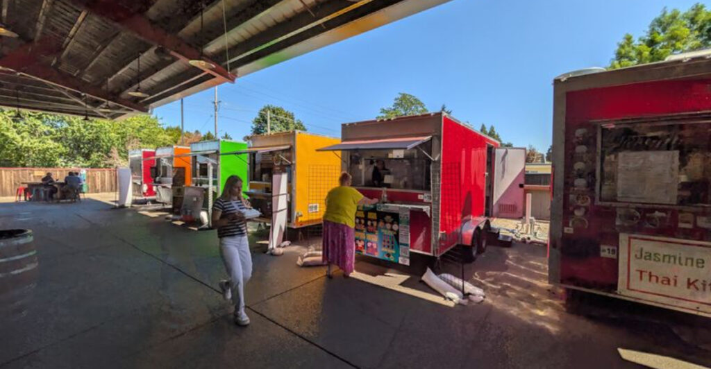 This Oregon Food Cart Pod Turns Lunch Into a Global Food Adventure