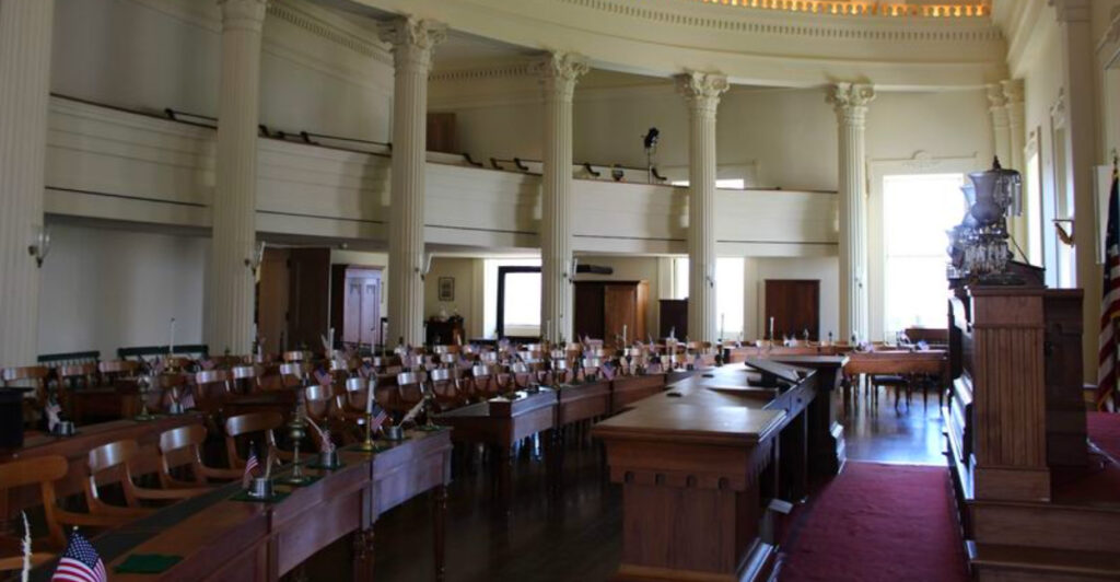 This Illinois Capitol in Springfield Is Where Abraham Lincoln Delivered His House Divided Speech in 1858
