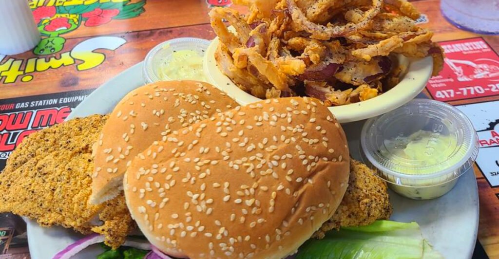 12 Missouri Pork Tenderloin Sandwiches That Barely Fit on the Bun