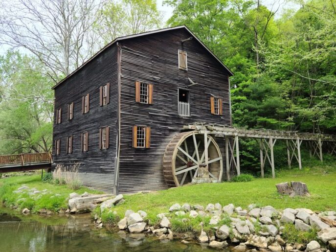 This Historic Ohio Mill Still Grinds Its Grain The Same Way It Did Generations Ago