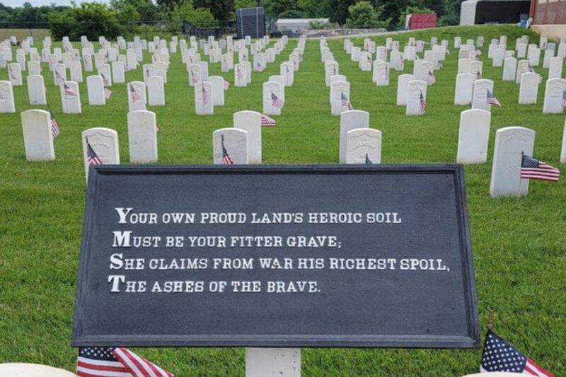 This Illinois National Cemetery Holds a Civil War Monument Honoring 2,637 Unknown Soldiers and Sailors