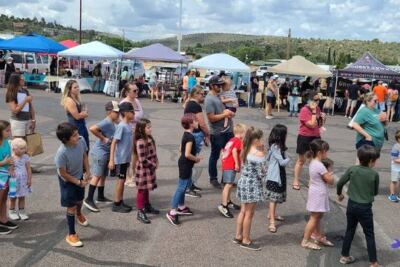 This Arizona Mountain-Town Market Draws Food Lovers With Local Honey, Fresh Bread, And Live Cowboy Music