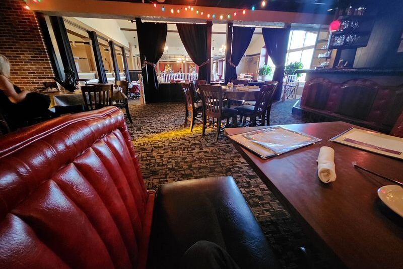 This Century-Old Tennessee House Now Serves Italian Plates Couples Drive Miles to Celebrate Over