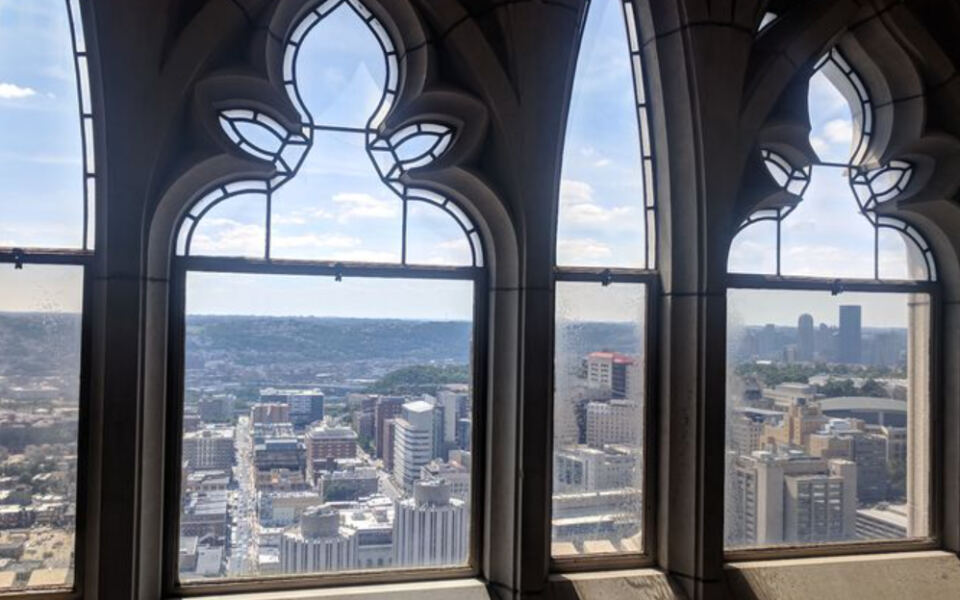 This 42-Story Pittsburgh Landmark Has Gothic Architecture and 31 Nationality Rooms