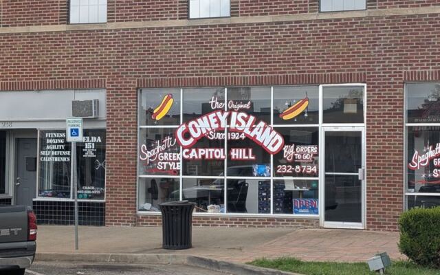 This No-Frills Oklahoma City Hot Dog Stand Is Where Coney Purists Still Make The Pilgrimage
