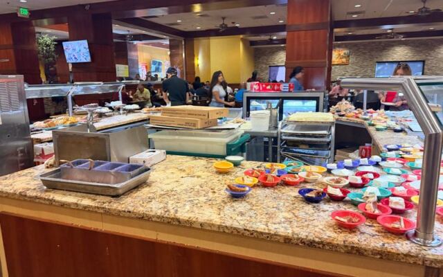 This All-You-Can-Eat California Buffet Draws Lines Out the Door and Families Who Keep Coming Back