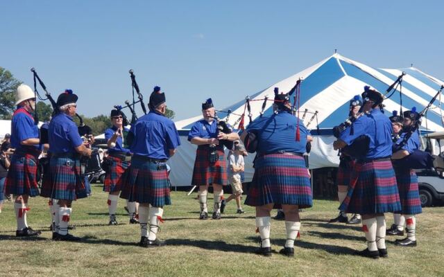 This Oklahoma Scottish Festival Brings Bagpipers, Clan Gatherings, And Highland Games To Broken Arrow Every September