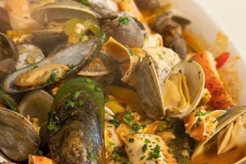 This Illinois Restaurant Went From Fish Market to Massive Seafood Destination