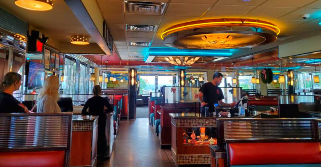 This Harrisburg Diner Has 5,600+ Reviews and Serves Breakfast All Day