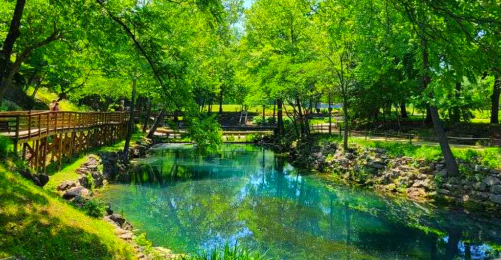 One of Eureka Springs’ Most Beautiful Attractions Has a Spring That Produces 38 Million Gallons a Day